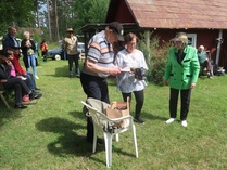 Naisten sarjassa ketjunheiton voiton nappasi Riitta Impilä. Tiukan vastuksen hänelle antoi Arja Alhoranta.